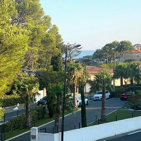 Vue - Parking - Piscine - 公寓 圣艾格夫